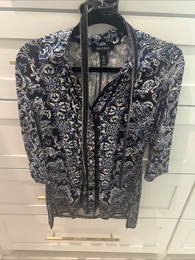 White House Black Market Navy and White Paisley Tie-Waist Tunic